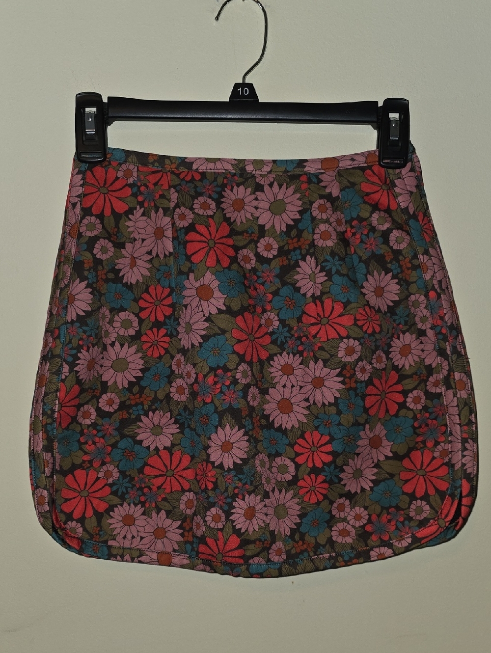 NATURAL LIFE Rachel Floral Mini Skirt in Pink, Red & Teal